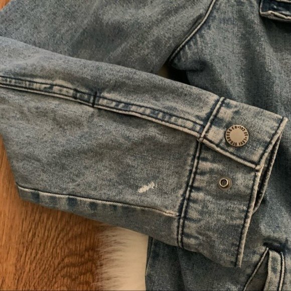 Levi’s Jacket - Picture 8 of 13